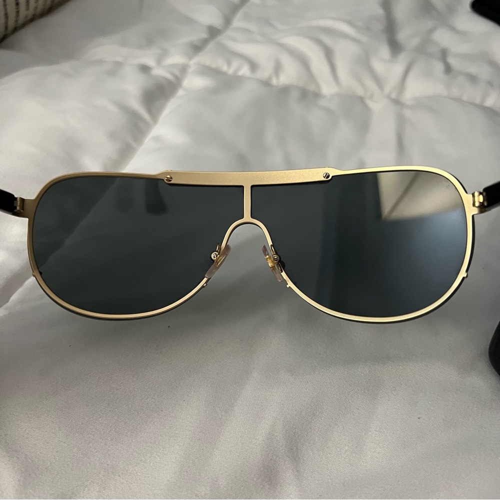 Versace VE2140 Sunglasses / Y2K Style (NWOT) - Picture 6 of 7